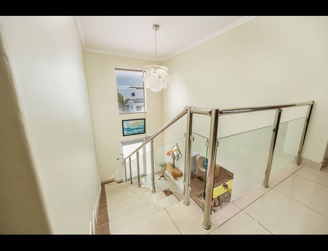 6 BEDROOM HOUSE FOR SALE IN ROUXVILLE